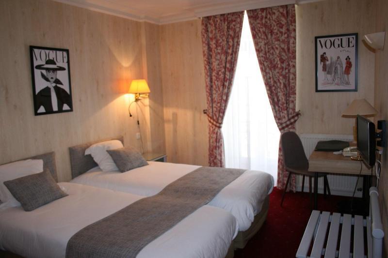 Hôtel Le D'Avaugour Dinan Extérieur photo
