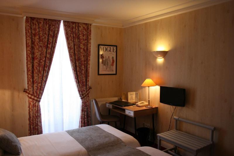 Hôtel Le D'Avaugour Dinan Extérieur photo