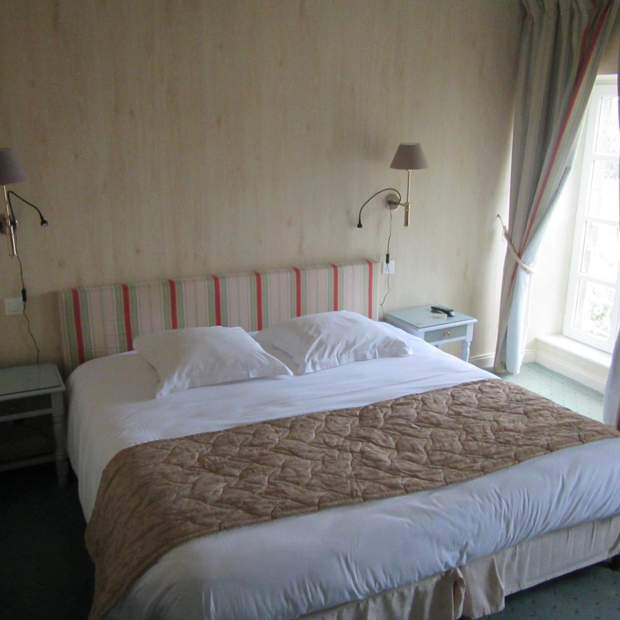 Hôtel Le D'Avaugour Dinan Extérieur photo